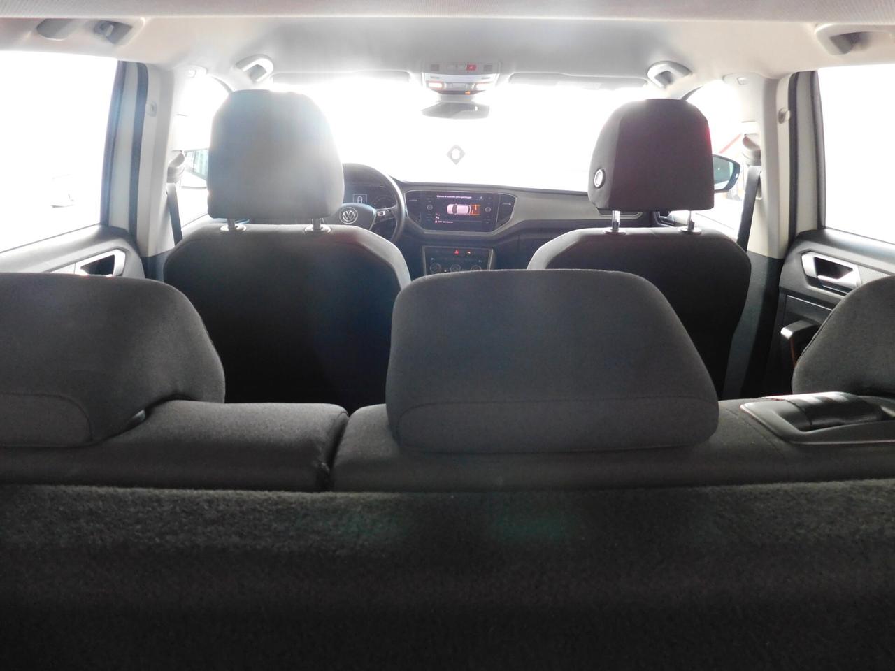 Volkswagen T-Roc 1.6 TDI SCR Business BlueMotion Technology