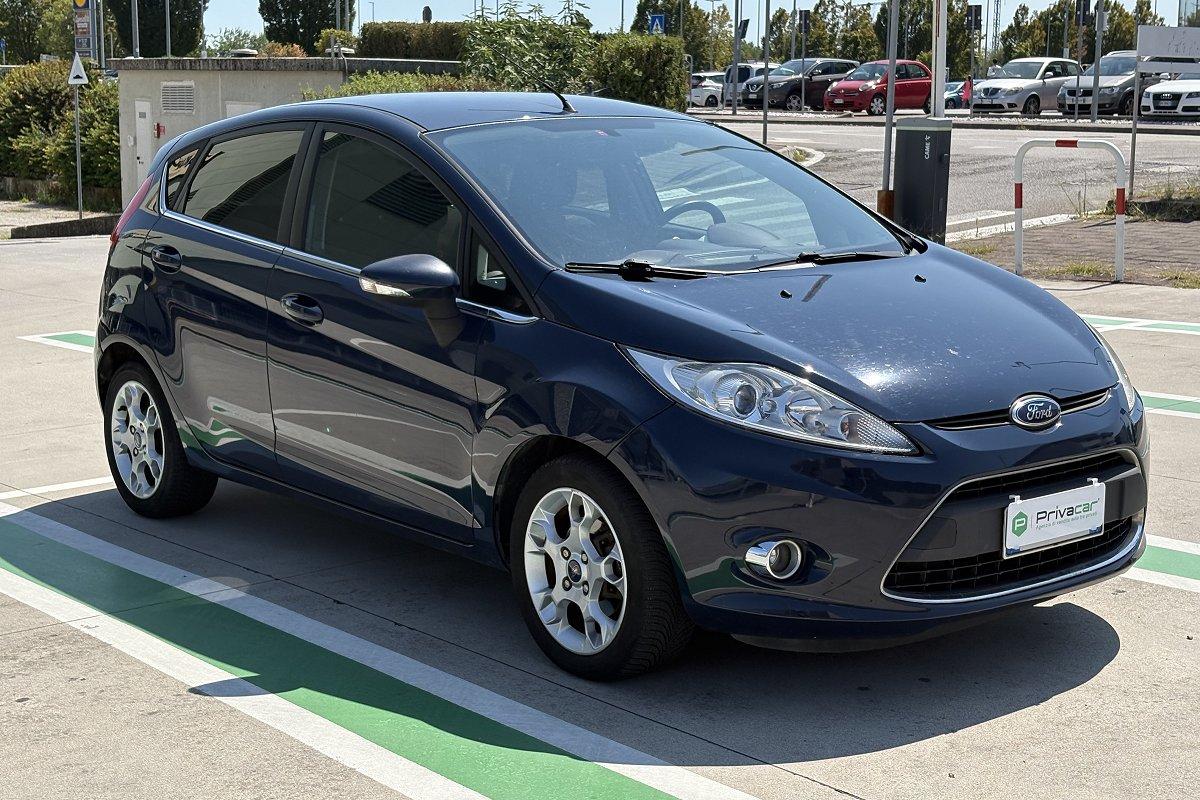 FORD Fiesta 1.4 5 porte Bz.- GPL Titanium