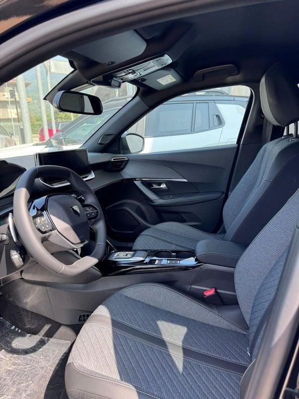 Peugeot 2008 Allure Hybrid 1