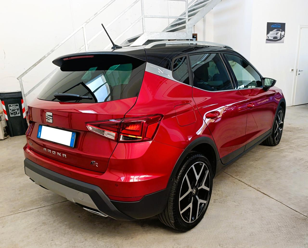Seat Arona 1.0 TGI FR - Cerchi da 18" - OK Neopatentati