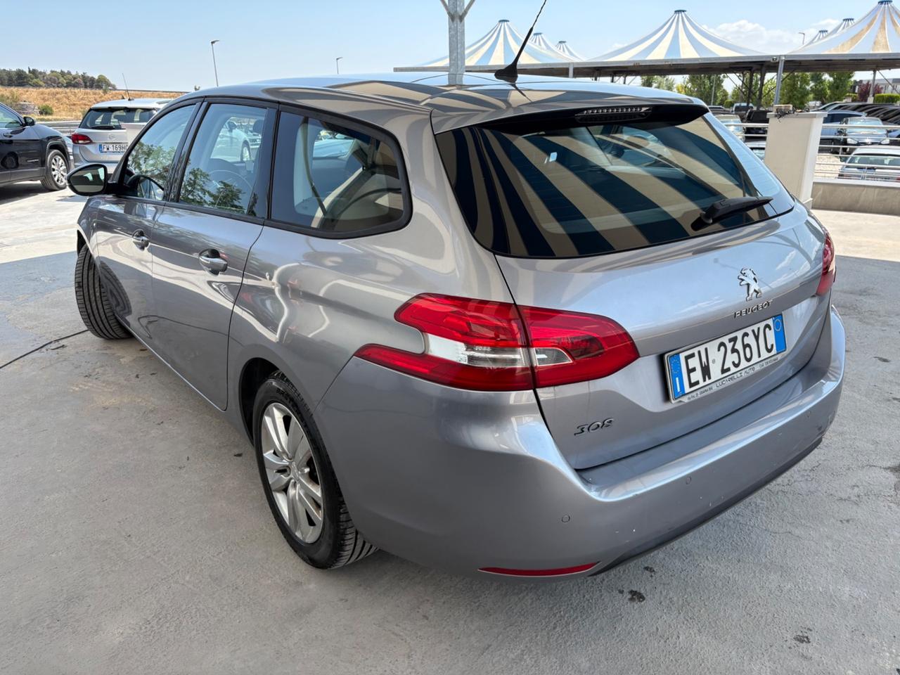 Peugeot 308 1.6 e-HDi 115 CV Stop&Start SW Business