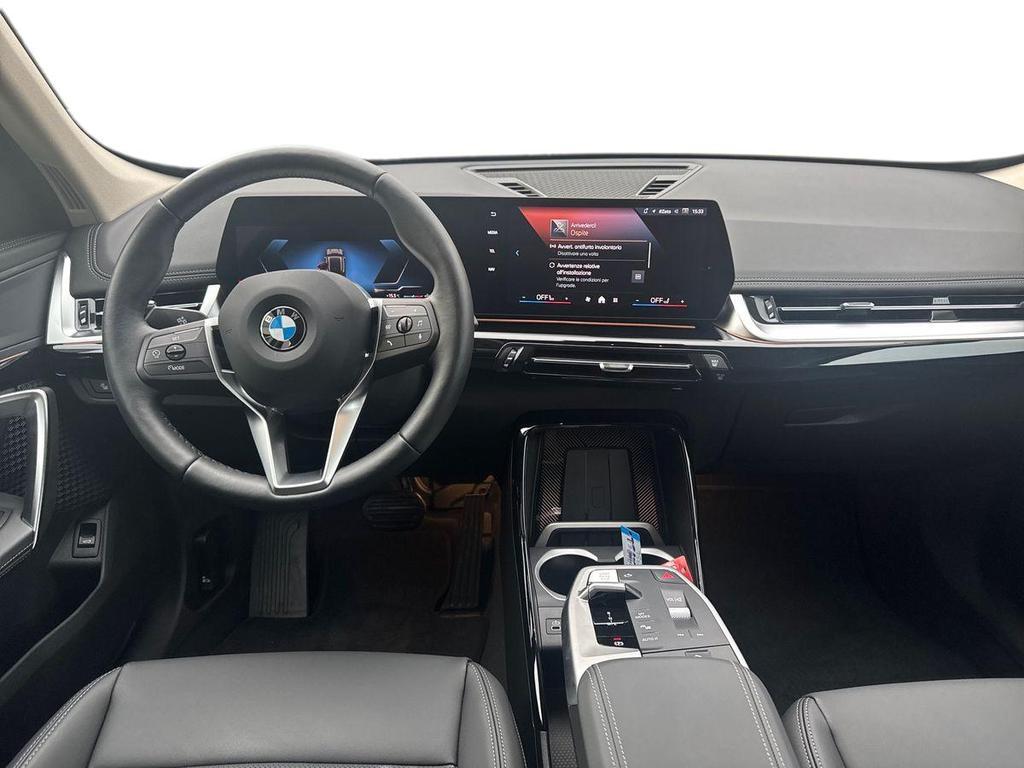BMW X1 18 i X-Line sDrive DCT