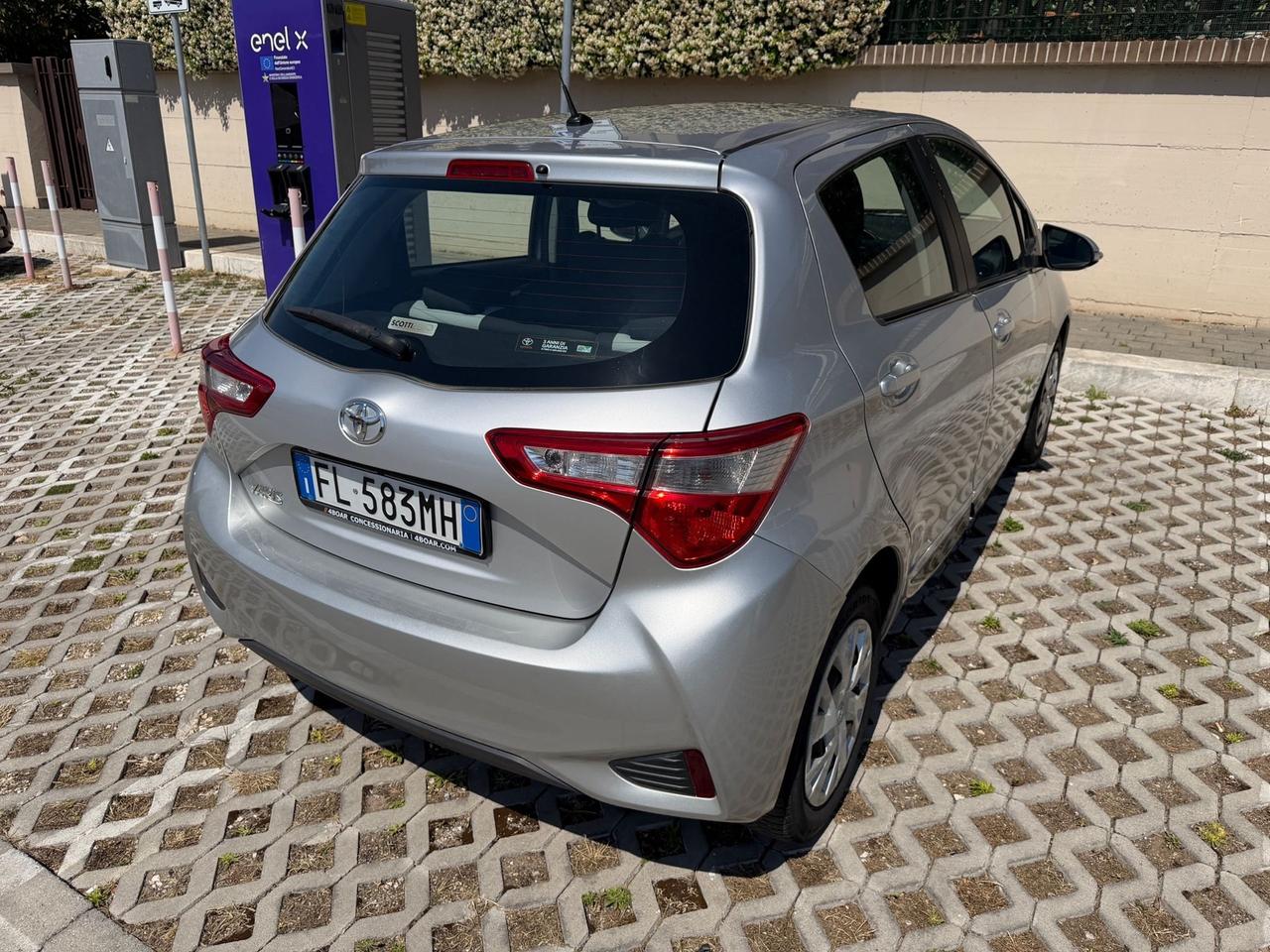 Toyota Yaris 1.0 GPL UNIPRO
