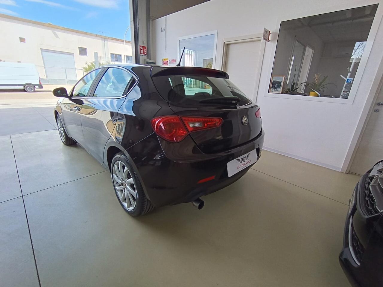 Alfa Romeo Giulietta 1.6 JTDm-2 105 CV Exclusive