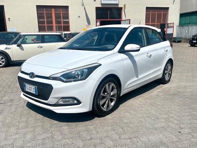 Hyundai i20 1.2 84 CV 5 porte Comfort Uniprop. garanzia 12M E6