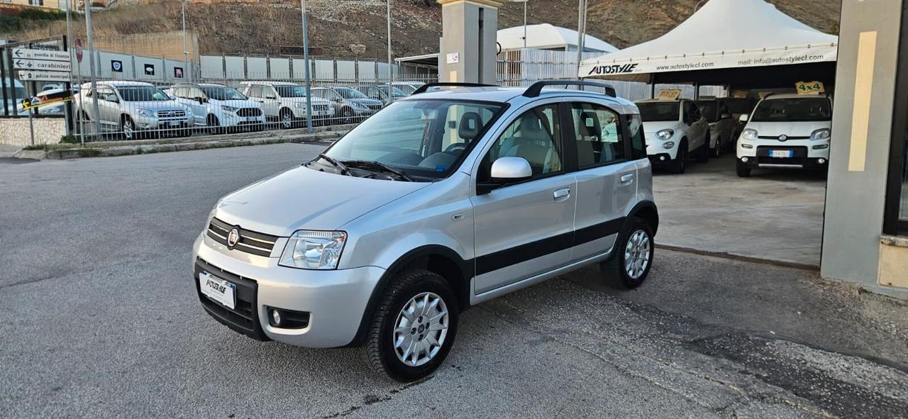 Fiat Panda 1.2 4x4 Climbing