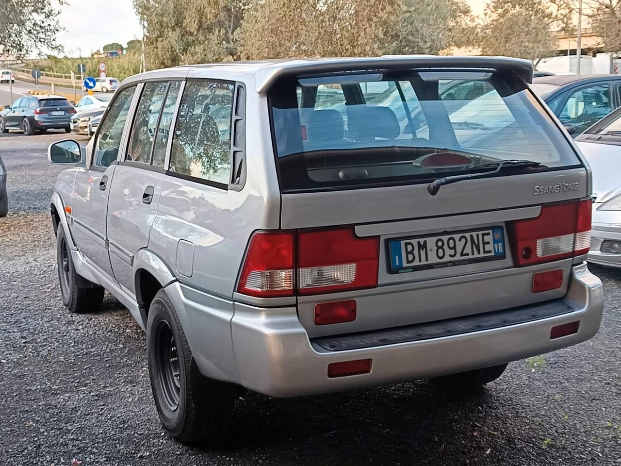 Ssangyong MUSSO 2000 - 2.3i 16V cat EL Lb automobili