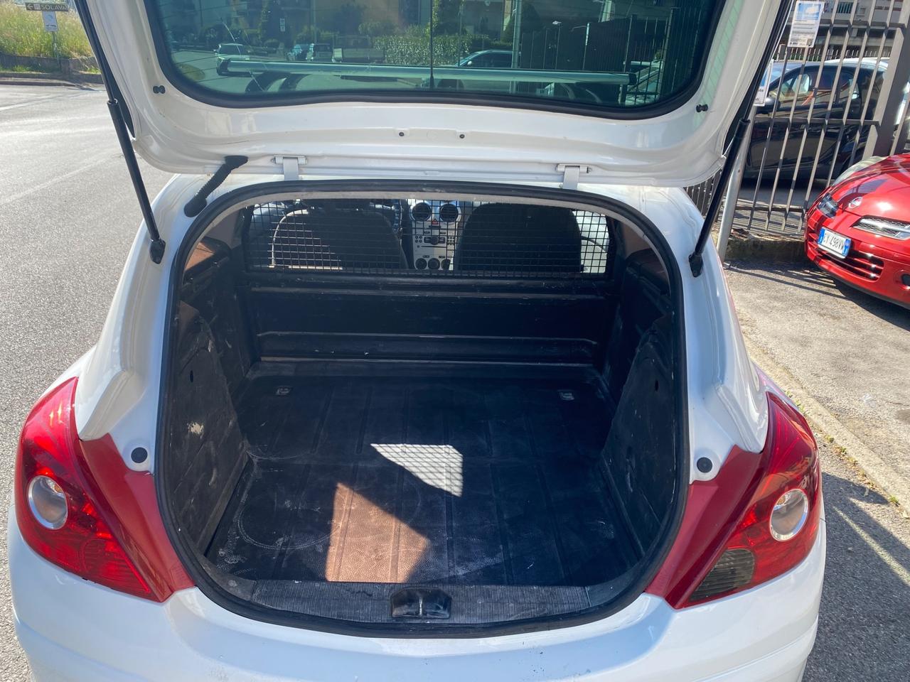 Opel corsa van