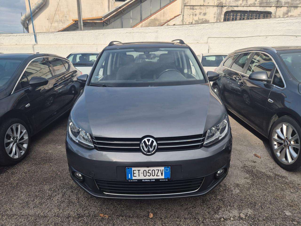 Volkswagen Touran 1.6 TDI. 7 POSTI ANNO 2014