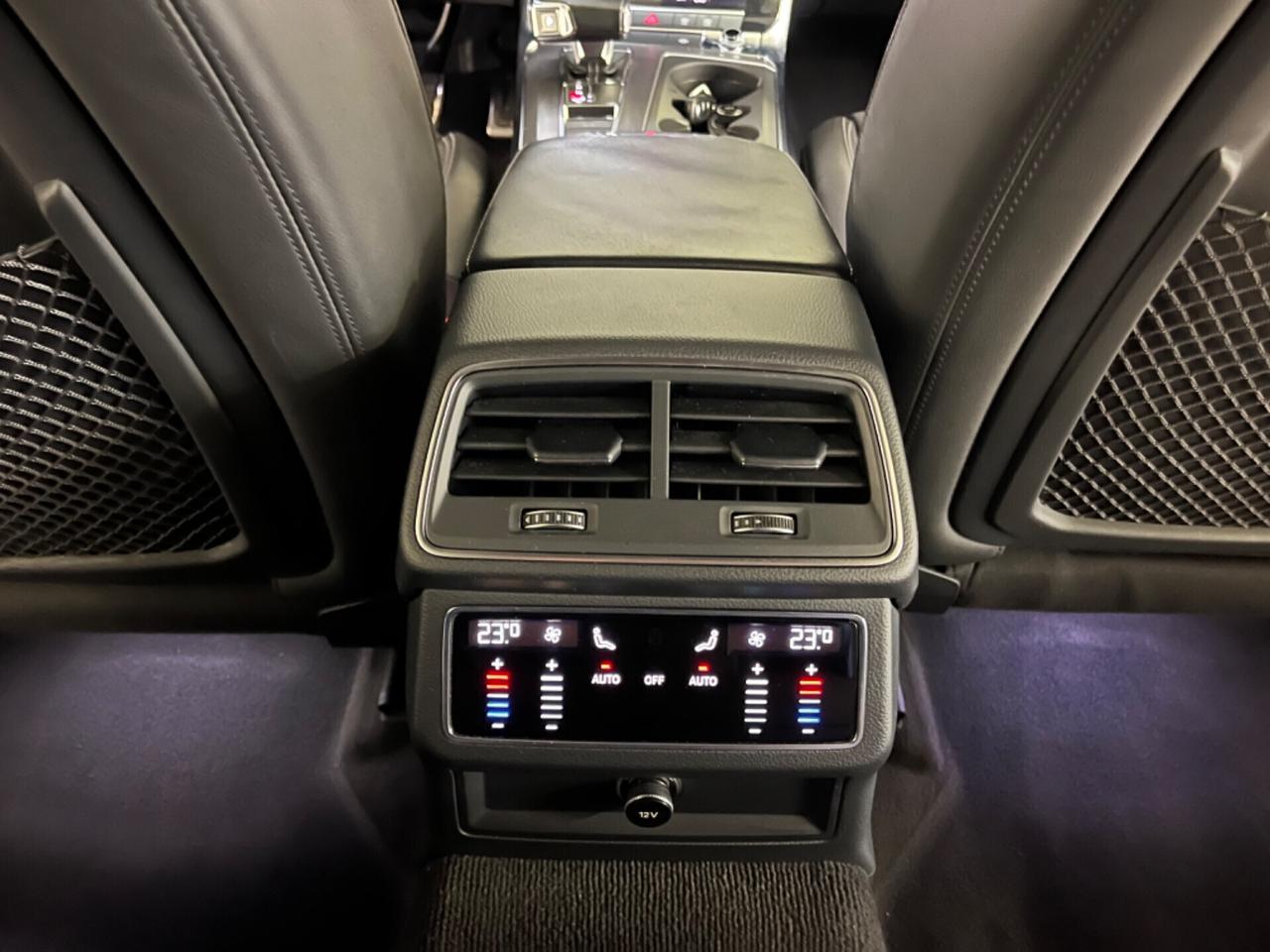 Audi A6 Avant 40 2.0 TDI S tronic line *matrix