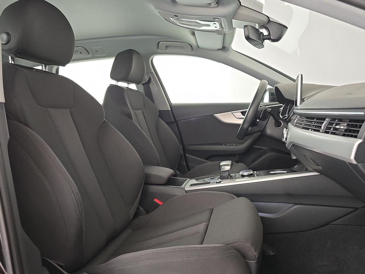 Audi A4 avant 35 2.0 tdi s line edition 150cv s-tronic