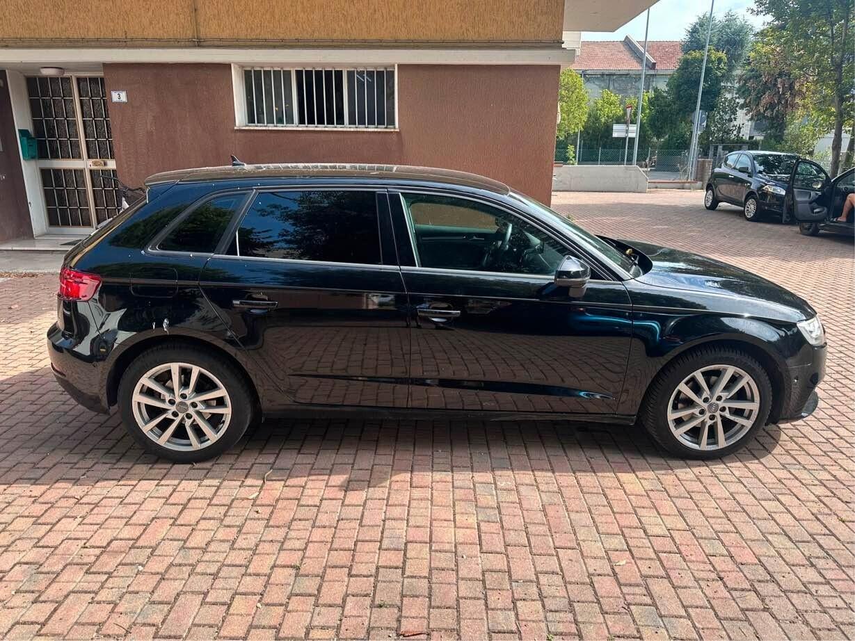 Audi A3 SPB 1.6 TDI 116 CV S tronic