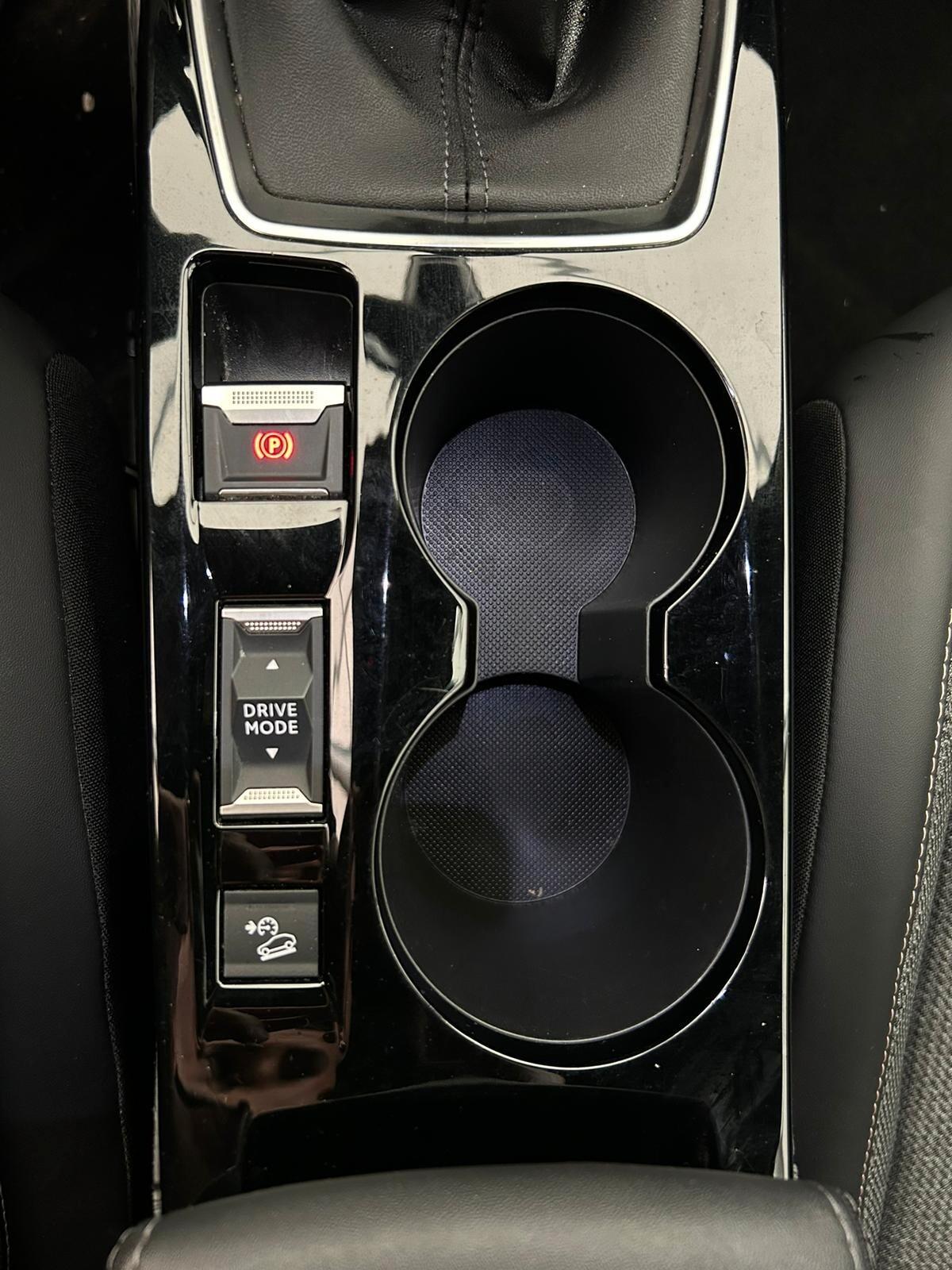 Peugeot 2008 PureTech 100 S&S Allure