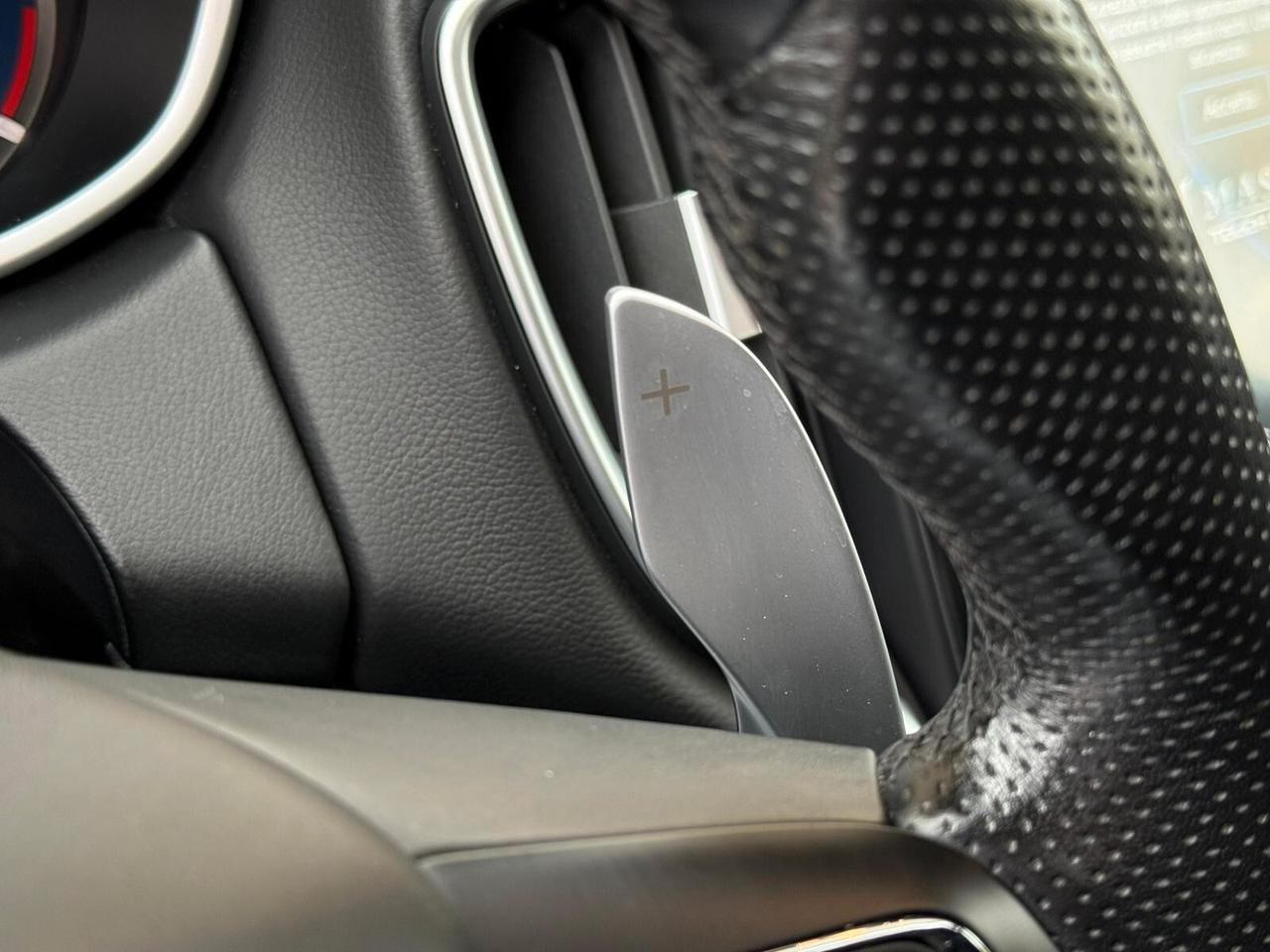 Maserati Ghibli V6 Diesel 275 CV Gransport Nerissimo