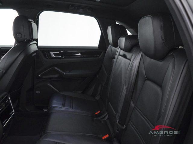 PORSCHE Cayenne 3.0 e-hybrid S 5p.ti tiptronic