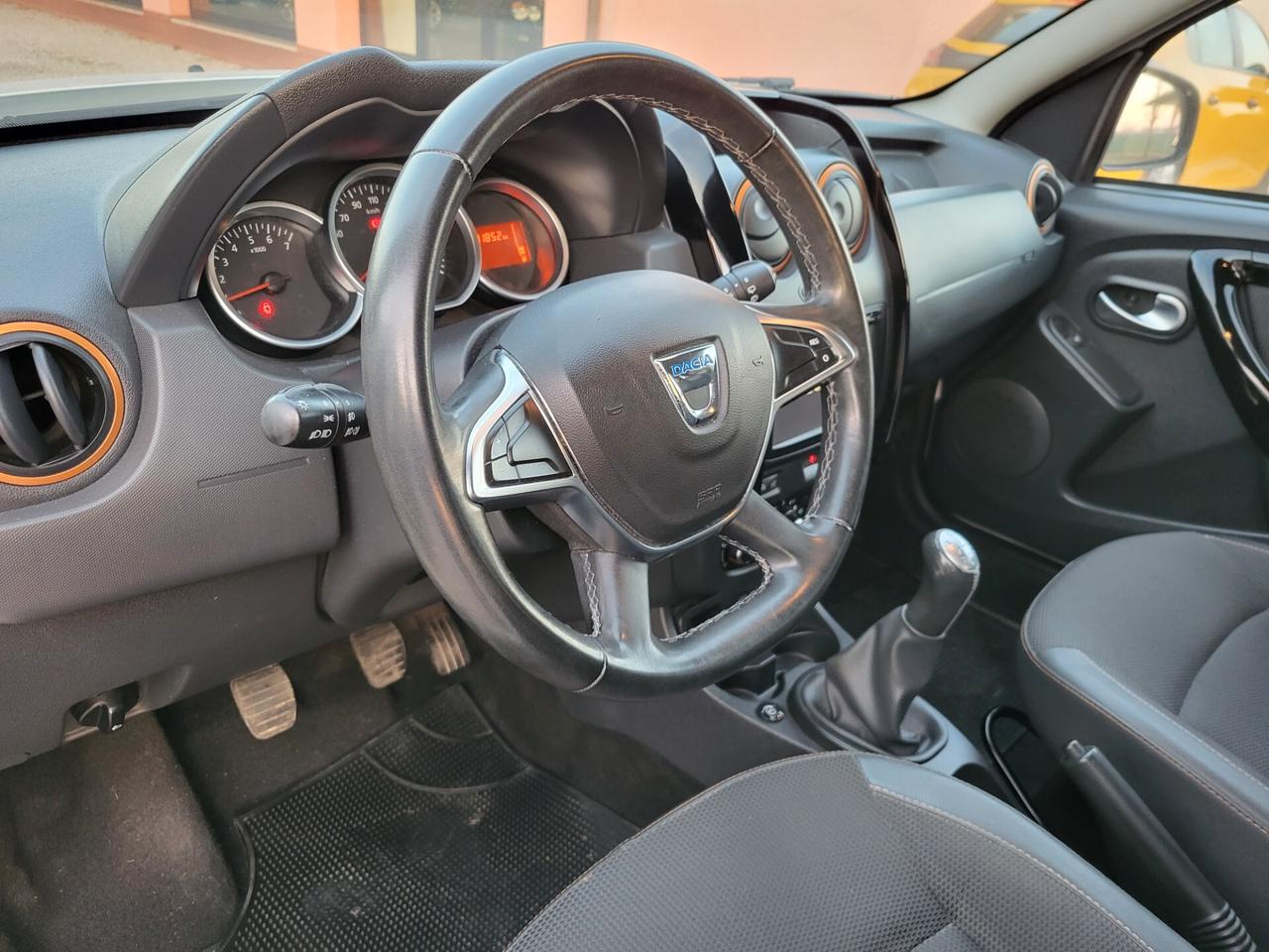 Dacia Duster 1.6 115CV Start&Stop 4x2 GPL Lauréate