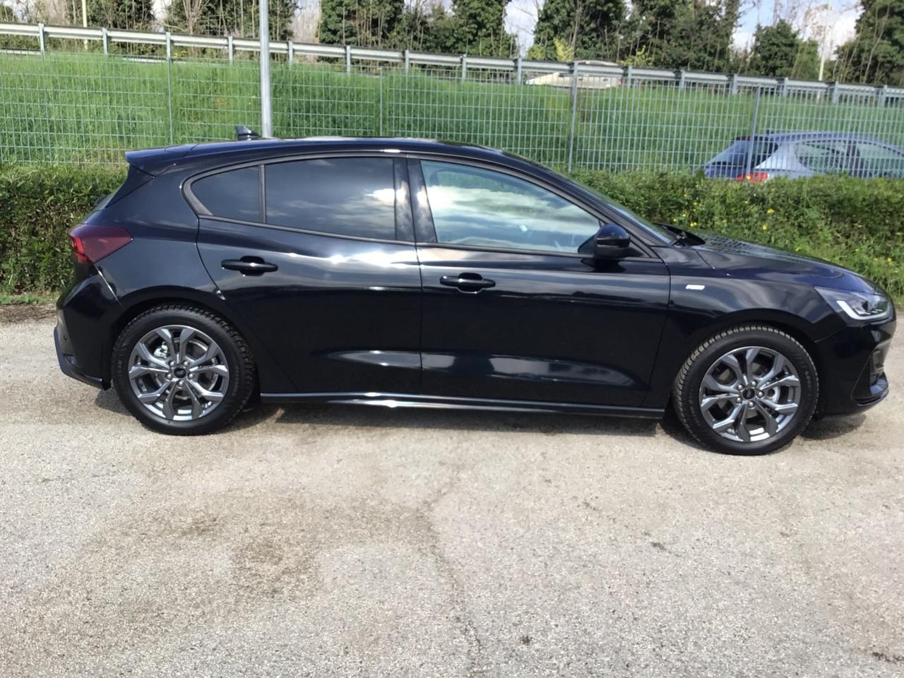Ford Focus 1.0 EcoBoost Hybrid 125 CV 5p. ST-Line
