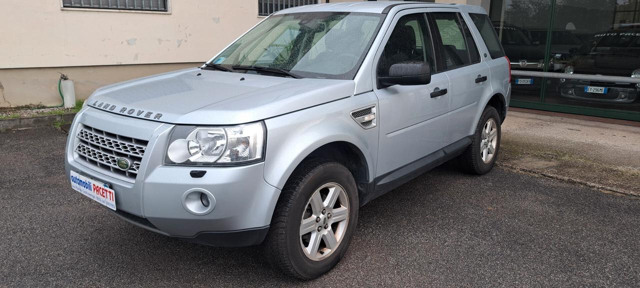 Land Rover Freelander 2 2.2 TD4 S