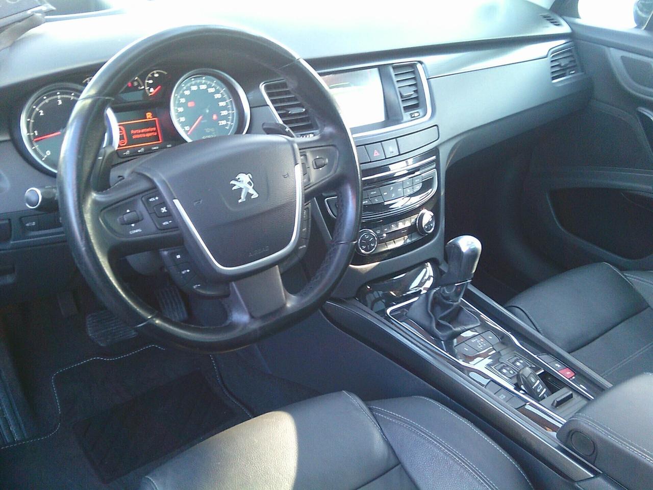 Peugeot 508 BlueHDi 180 EAT6 S&S SW Allure