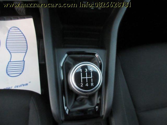 RENAULT Clio TCe 100 CV 5 porte Business NAVIG