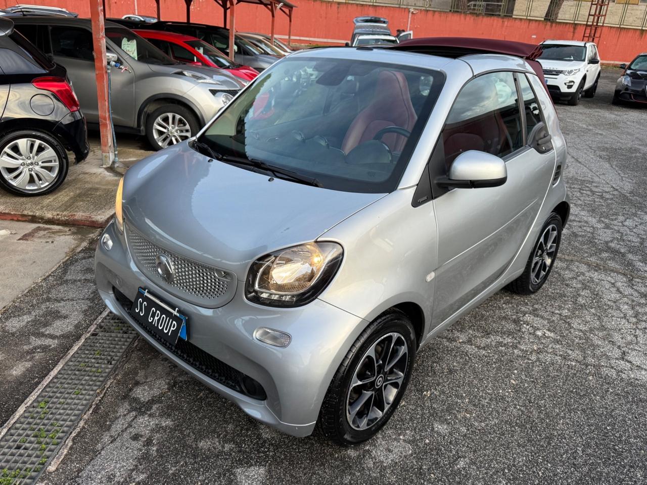 Smart 0.9 Turbo twinamic cabrio -pelle-rate-garanzia