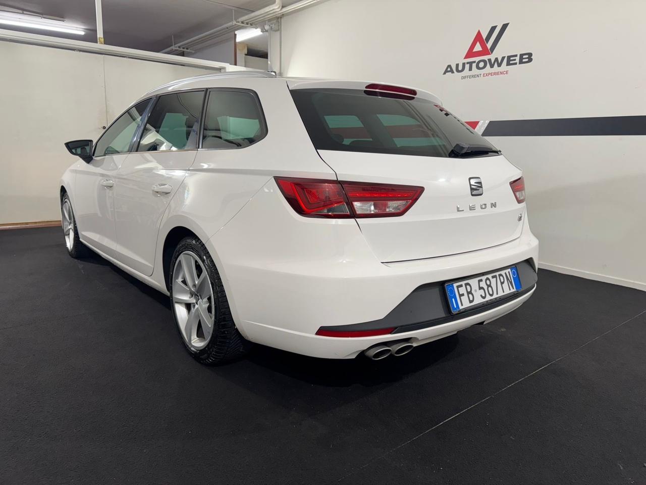 Seat Leon 2.0 TDI 150 CV FR *GANCIO TRAINO*