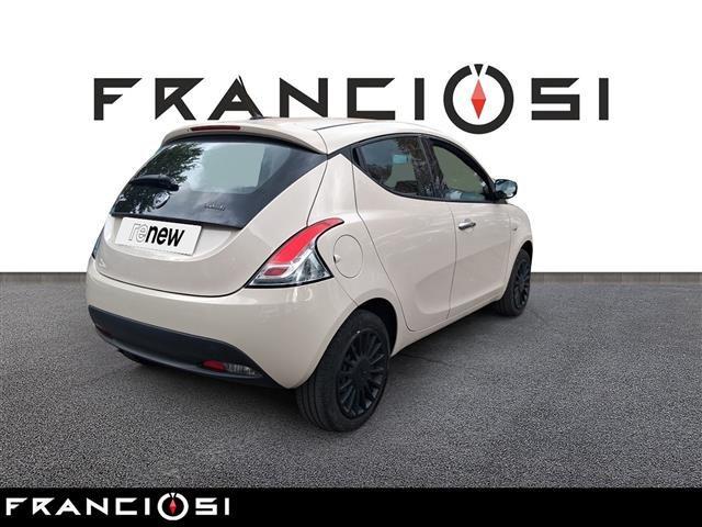 LANCIA Ypsilon 1.0 FireFly Hybrid 70cv Gold S&S