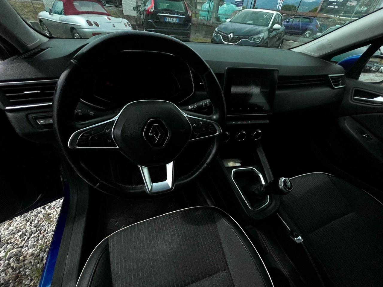 Renault Clio TCe 100 CV CVT 5 porte Intens