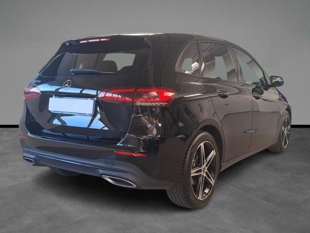 MERCEDES-BENZ B 200 d Automatic Sport