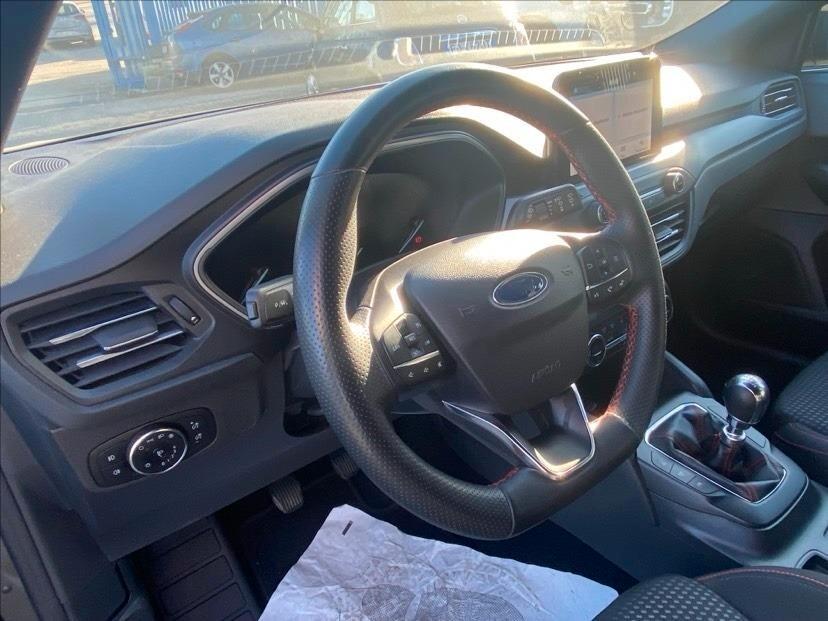 Ford Focus 1.0 EcoBoost Hybrid 125 CV 5p. ST-Line