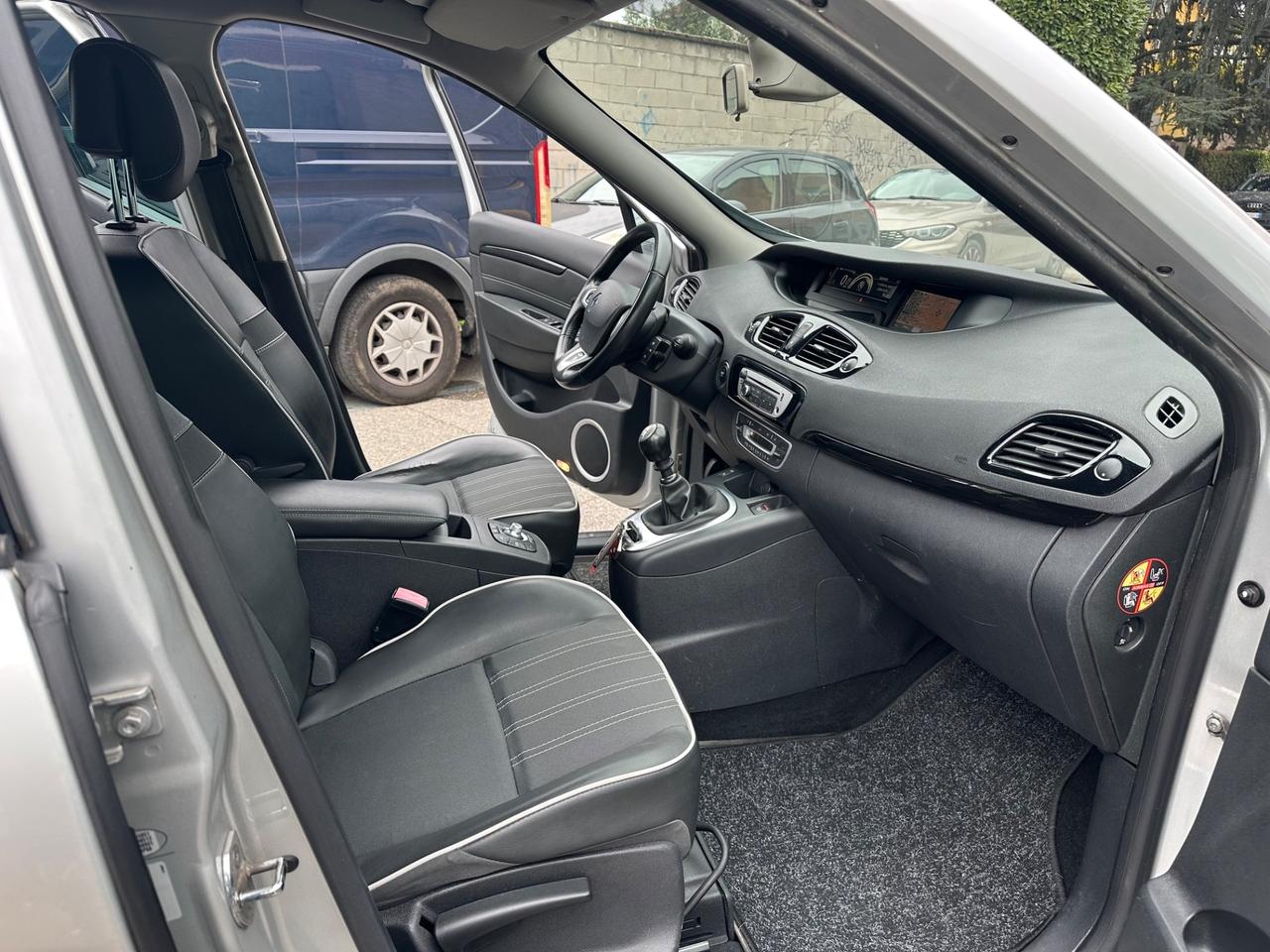 Renault grabd Scénic 1.6 dCi 130CV Start&Stop Bose - 7 posti