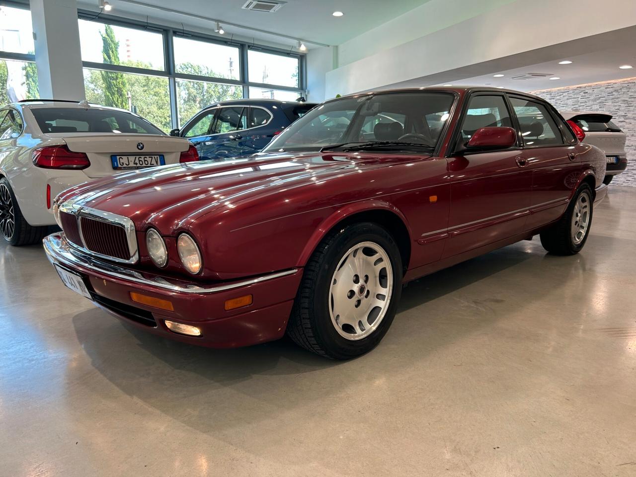 Jaguar XJ XJ6 4.0S cat