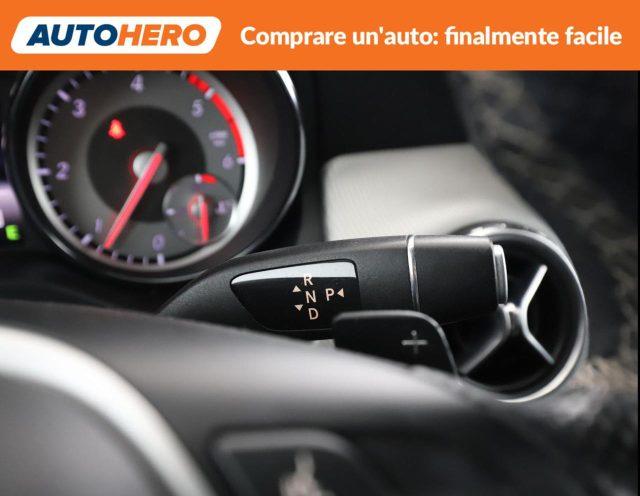 MERCEDES-BENZ GLA 200 d Automatic Sport