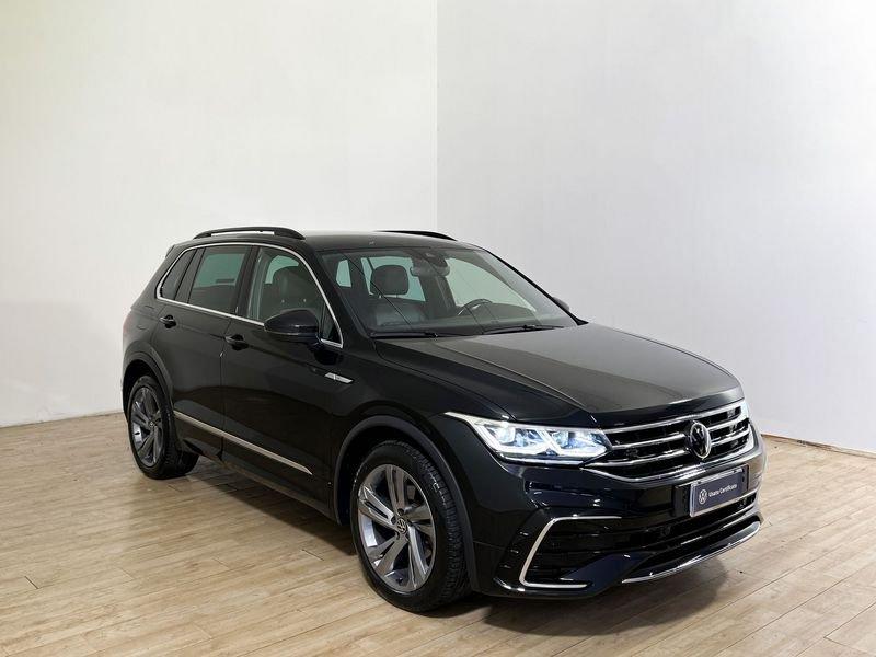 Volkswagen Tiguan Tiguan 2.0 tdi R-Line 150cv dsg
