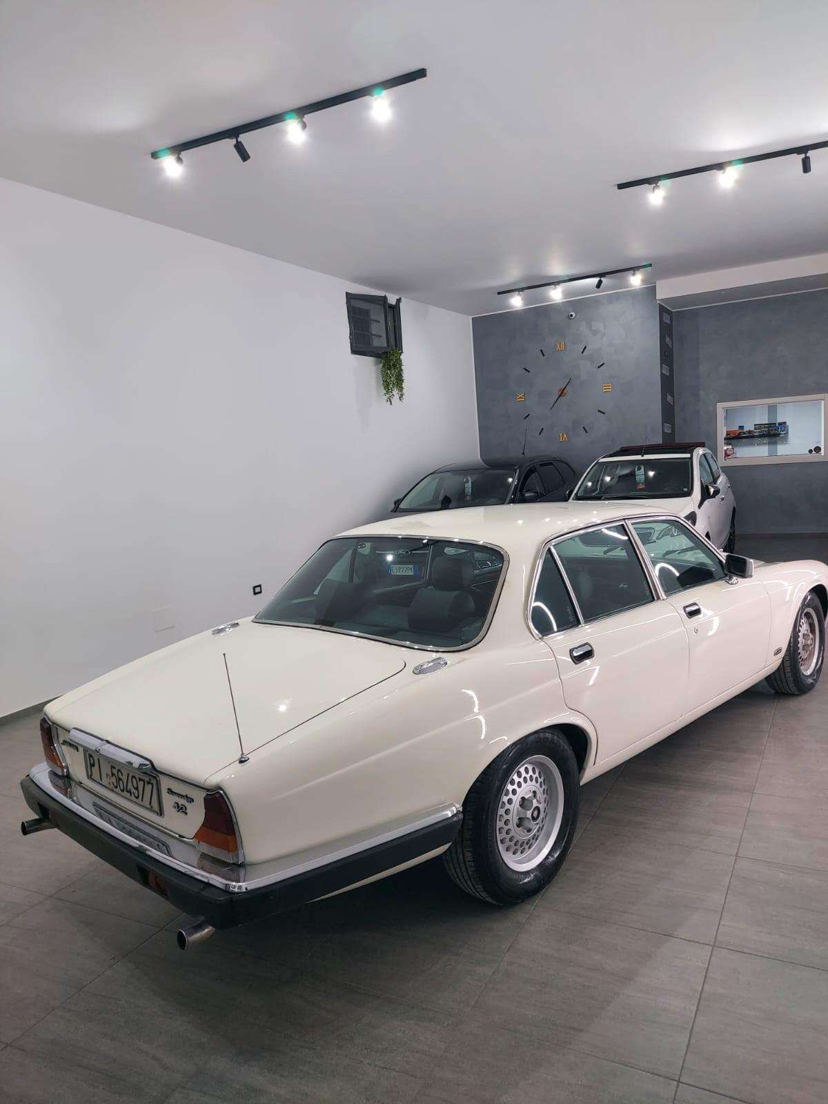 Jaguar XJ6 4.2 SOVEREIGN 1983