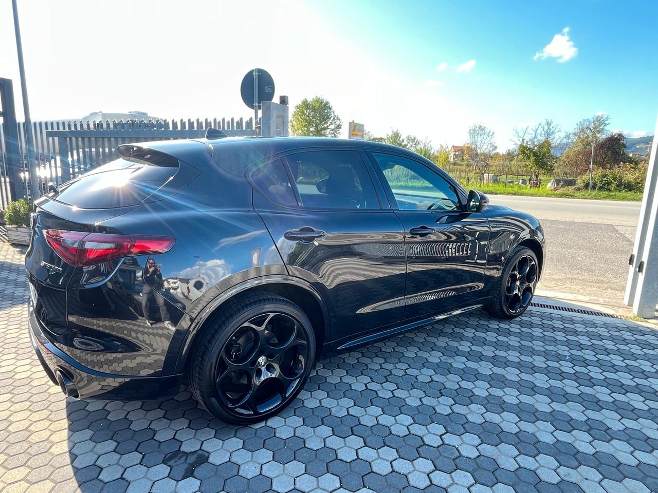 Alfa Romeo Stelvio 2.0 Turbo 280 CV AT8 Q4 Estrema