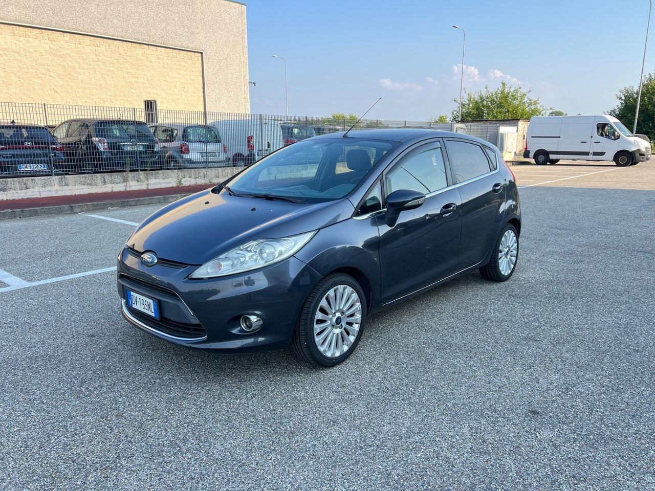 Ford Fiesta 1.2 82 CV 5 porte Titanium