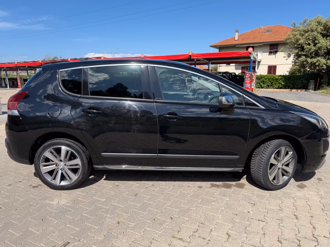 Peugeot 3008 1.6 HDi 115CV Allure