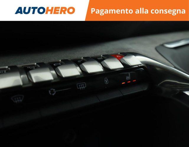 PEUGEOT 3008 Hybrid4 300 e-EAT8 GT