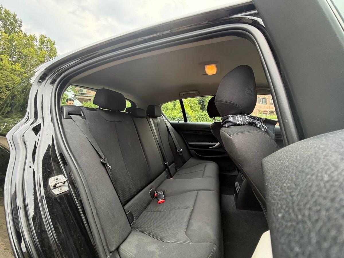 BMW Serie 1 118i Advantage 5p auto
