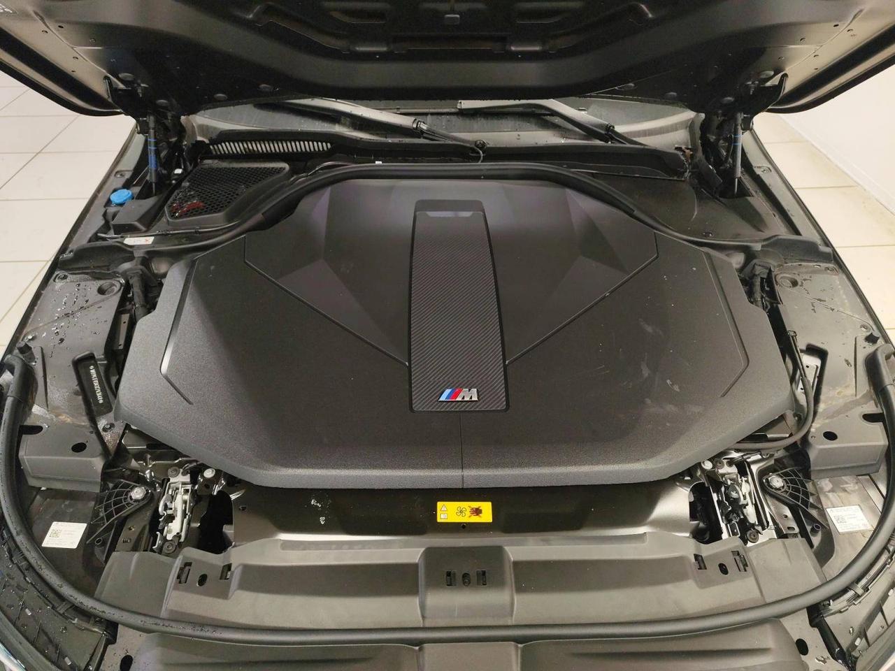 BMW Serie 5 i5 M60 xDrive Berlina MSport Pro