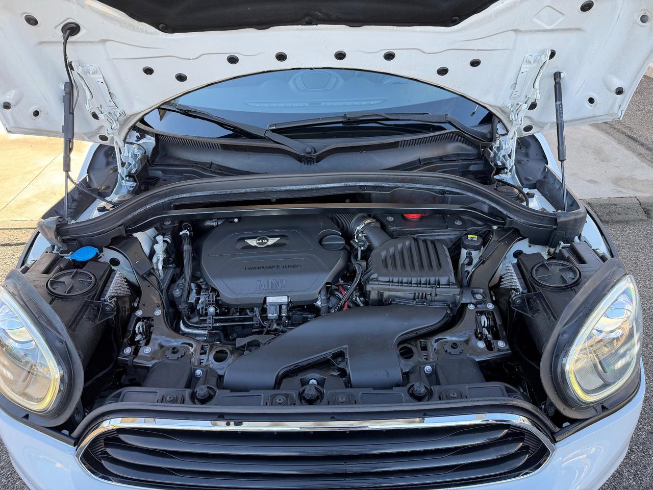 Mini Cooper D Countryman 2.0 Business Automatica