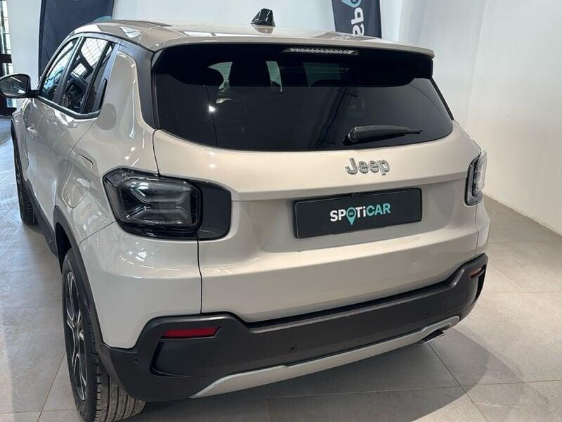 Jeep Avenger e-Hybrid 1.2 MHEV e-Hybrid Turbo Summit