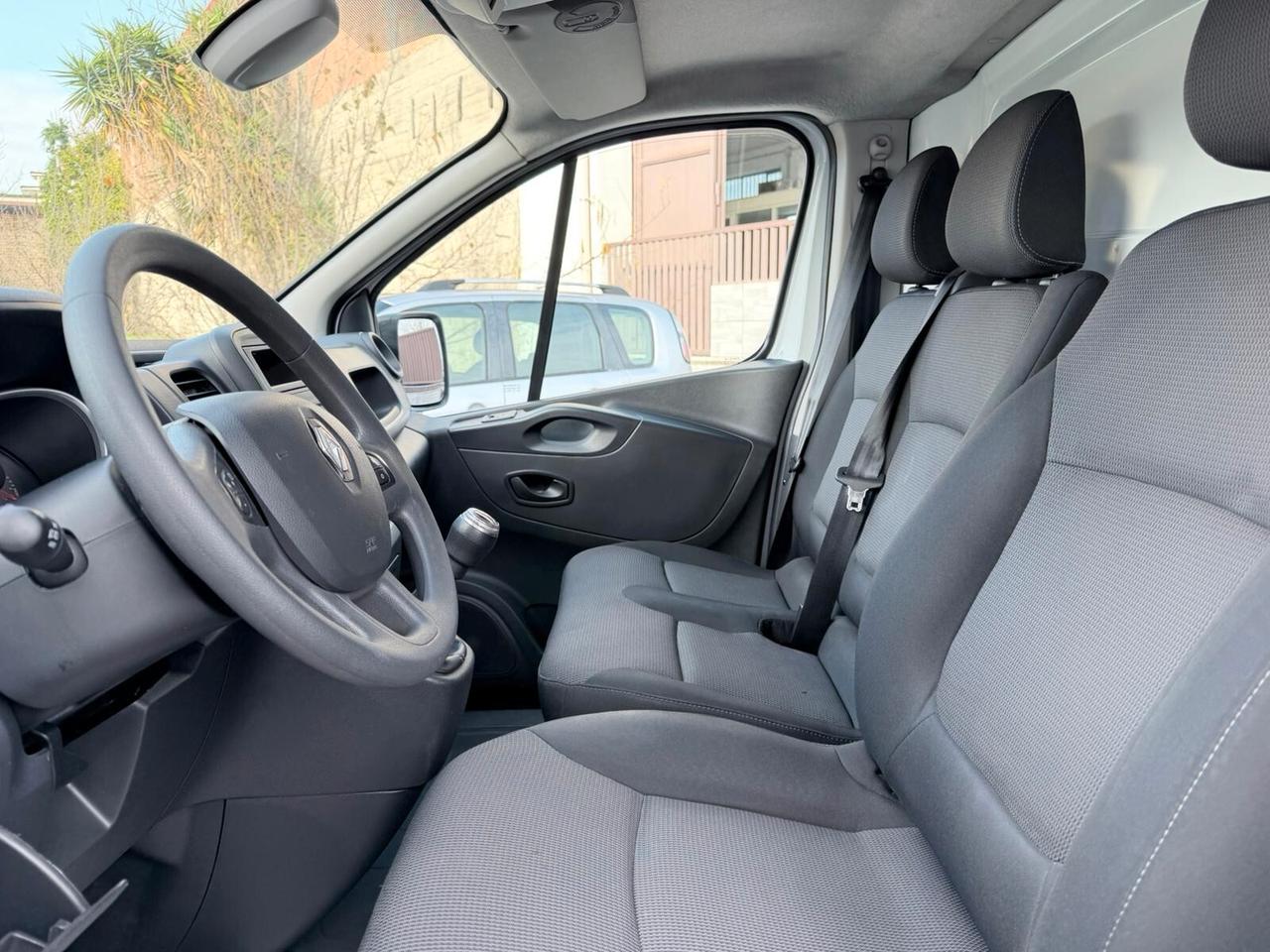 Renault TRAFIC 2.0HDI 145CV GRUPPO FRIGO COIBENTATO