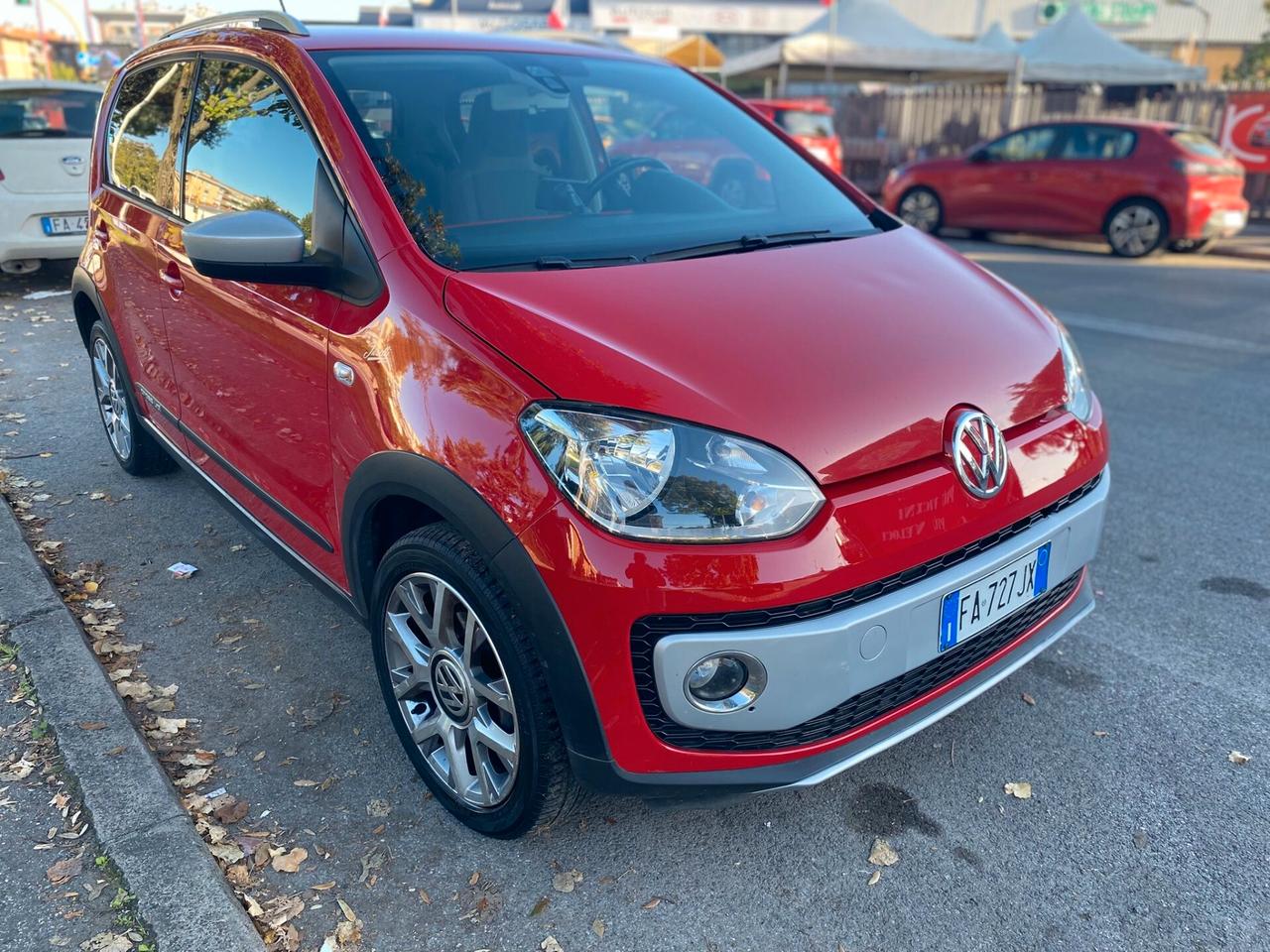 Volkswagen up! 1.0 75 CV 5p. cross up! unico proprietario ! ok per neo patentati