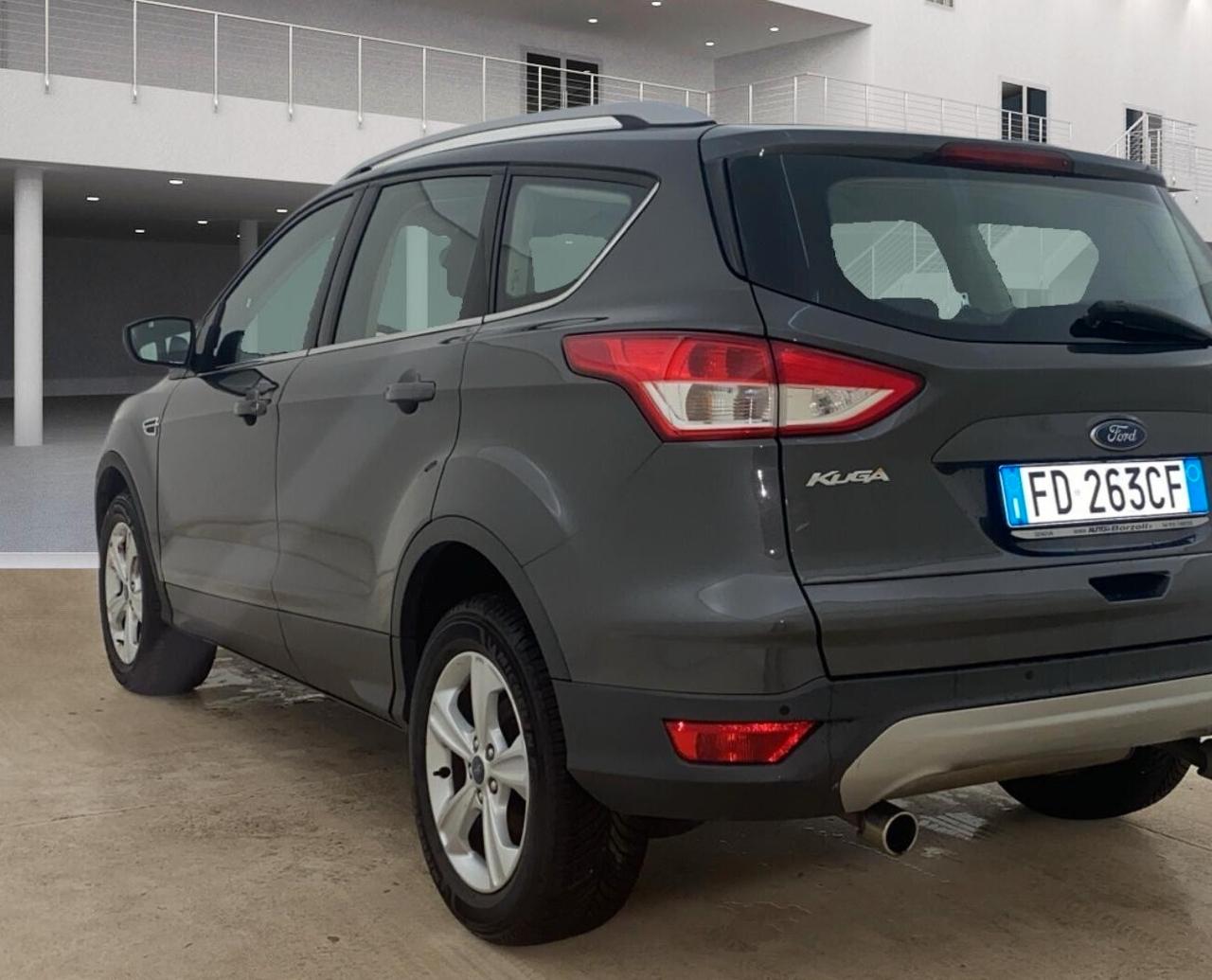 Ford Kuga 2.0 TDCI 120 CV **112.000 KM** TITANIUM 2016