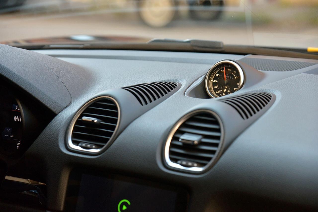 Porsche 718 Cayman T cambio PDK