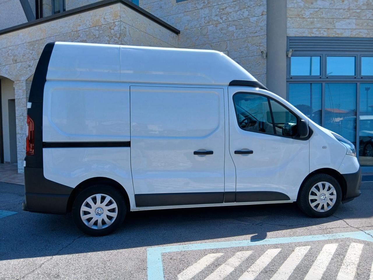 Renault Trafic 1.6 Dci 125cv Tetto alto IVA INCLUSA NON DEDUCIBILE