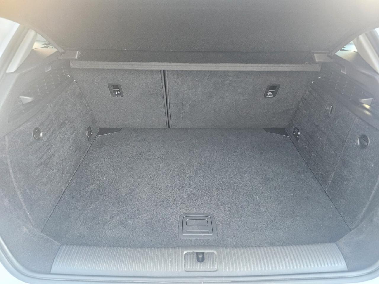 Audi A3 SPB 1.4 TFSI S tronic g-tron Business