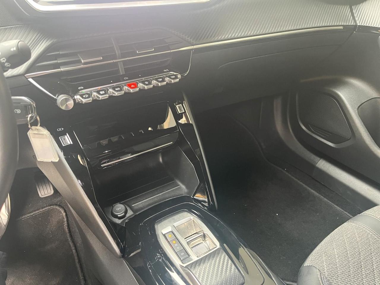 Peugeot 2008 BlueHDi 130 S&S EAT8 Allure 2023